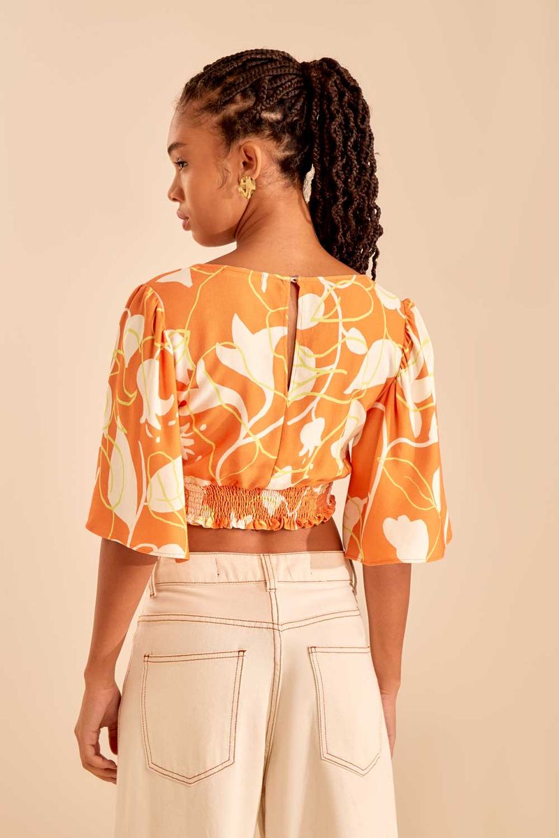 02039600_7814_2-BLUSA-EST-LINE-FLOWERS