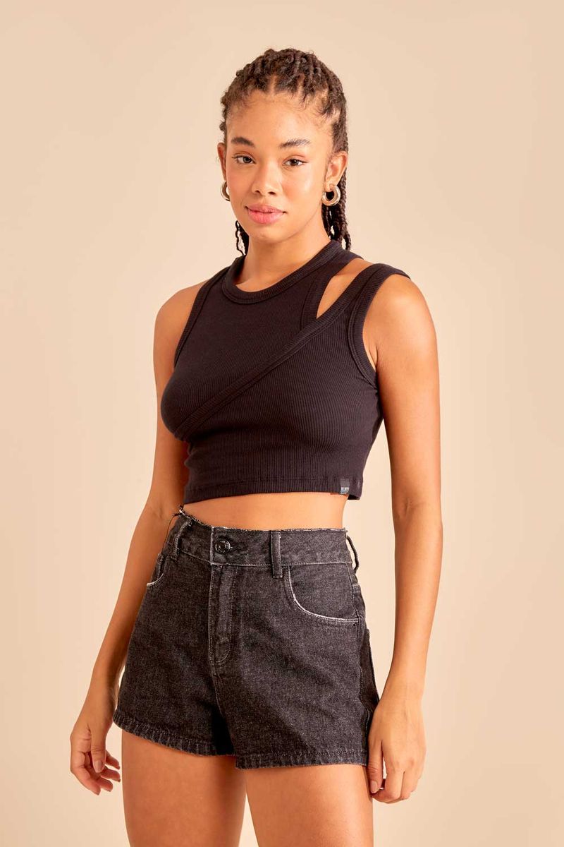 02038245_0057_1-SHORT-JEANS-COS-DESFIADO