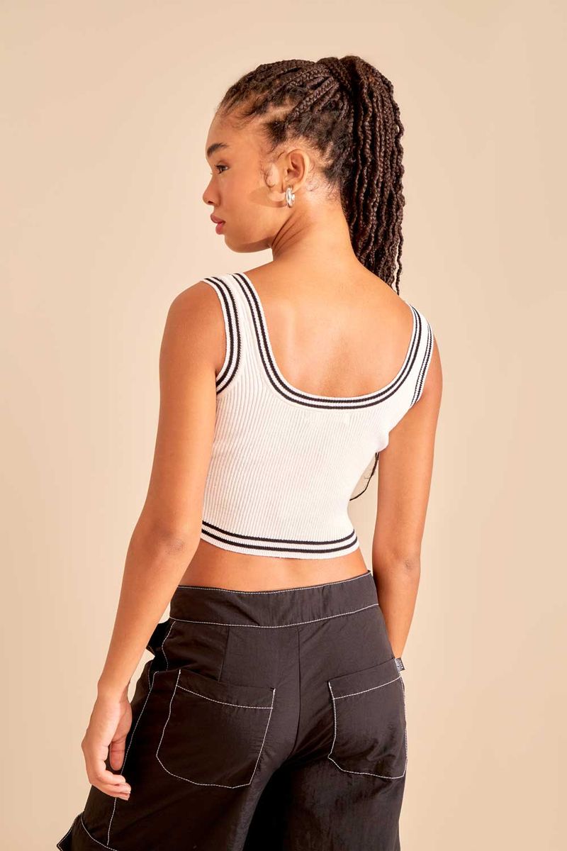 02038730_0072_3-CROPPED-LISTRA-P-B-TRICOT