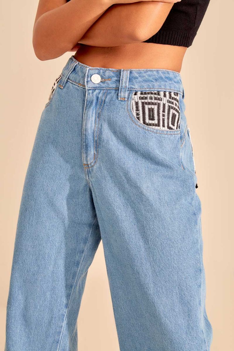 02039322_0057_2-CALCA-JEANS-JACQUARD