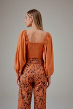 02039922_7863_3-BLUSA-TEC-BUSTO-TORCIDO