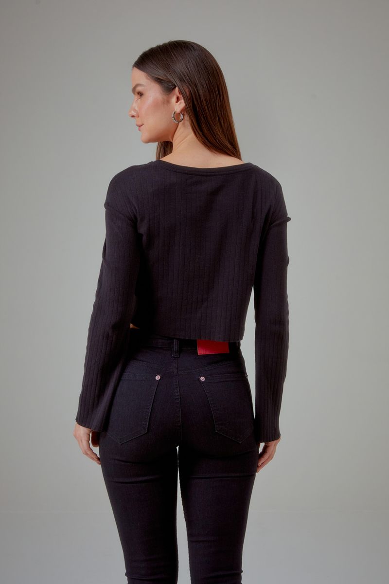 02039975_0002_3-BLUSA-MALHA-CANELADA