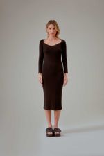 02040443_0002_1-VESTIDO-TRICOT-MIDI-DECOTE