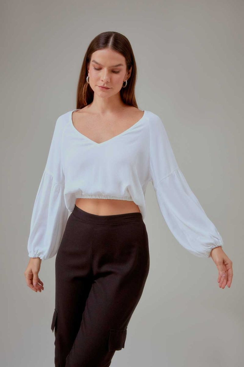 02039424_0001_1-BLUSA-TECIDO-DECOTE-V