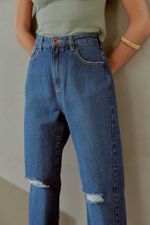 02038188_0057_2-CALCA-JEANS-RETA-COM-RASGOS