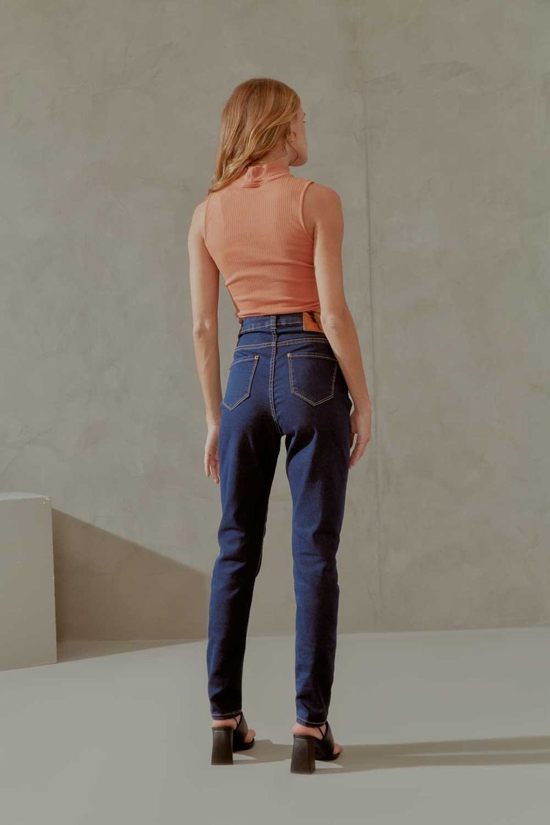 02038640_0057_2-CALCA-SKINNY-LAVAGEM-ESCURA-CT