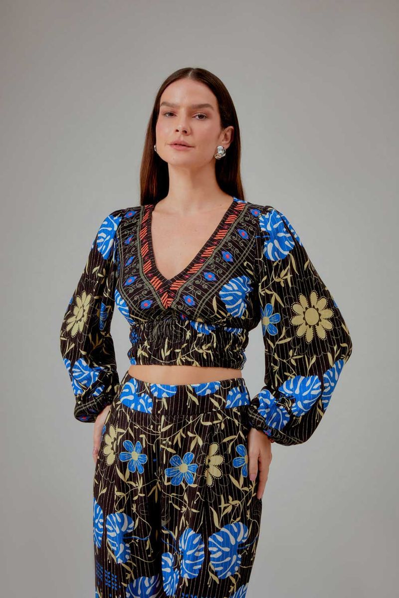 02039358_7858_1-BLUSA-MG-EST-LUNA-FLOR