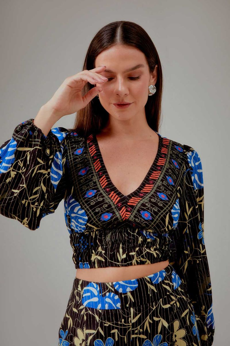 02039358_7858_2-BLUSA-MG-EST-LUNA-FLOR