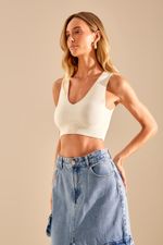 02040614_0072_1-TOP-TRICOT-DECOTE-V