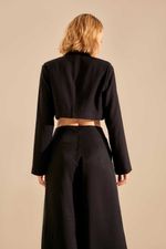 02040584_0002_3-BLAZER-TEC-CROPPED