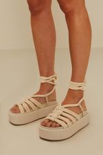 02041140_0122_1-SANDALIA-PLATAFORMA-MACRAME
