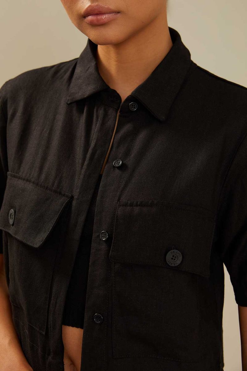 02042089_0002_2-CAMISA-BOTOES-CONTRASTE
