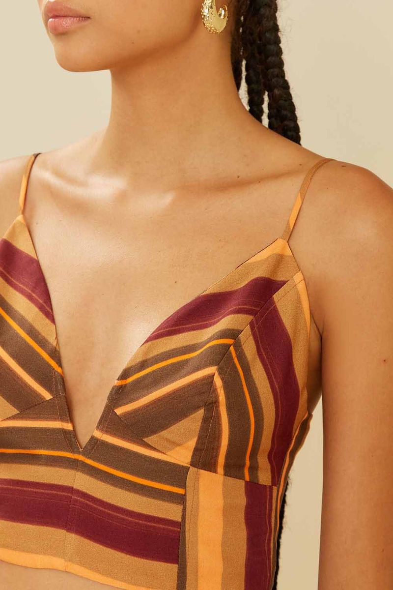 02042384_8296_2-CROPPED-EST-RUST-STRIPES