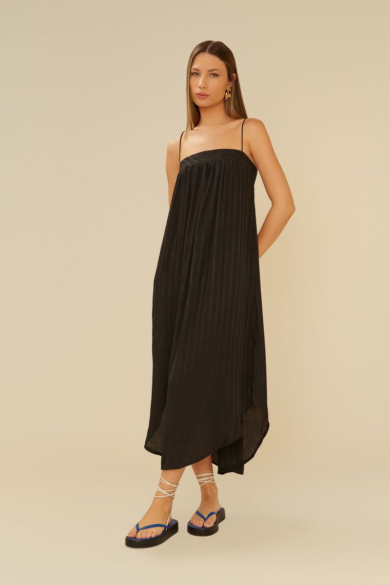 02042232_0002_1-VESTIDO-BARRA-CANOA-FENDA