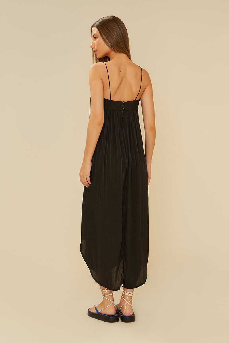 02042232_0002_3-VESTIDO-BARRA-CANOA-FENDA