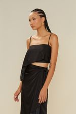 02042544_0002_1-BLUSA-ASSIMETRICA-FRANJA