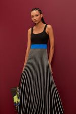 02041112_7321_1-VESTIDO-TRICOT-LISTRAS-MIDI
