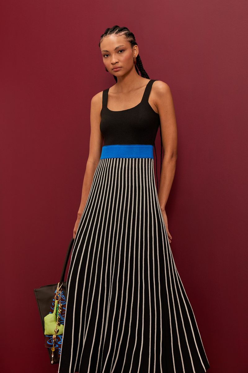 02041112_7321_1-VESTIDO-TRICOT-LISTRAS-MIDI