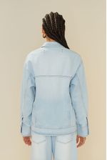 02042300_0057_4-JAQUETA-JEANS-CLARA-OVERSIZED