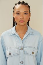 02042300_0057_5-JAQUETA-JEANS-CLARA-OVERSIZED