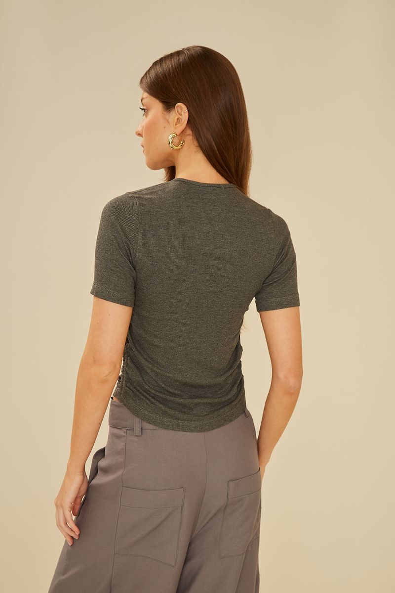 02042855_0060_3-BLUSA-MALHA-ALONGADA