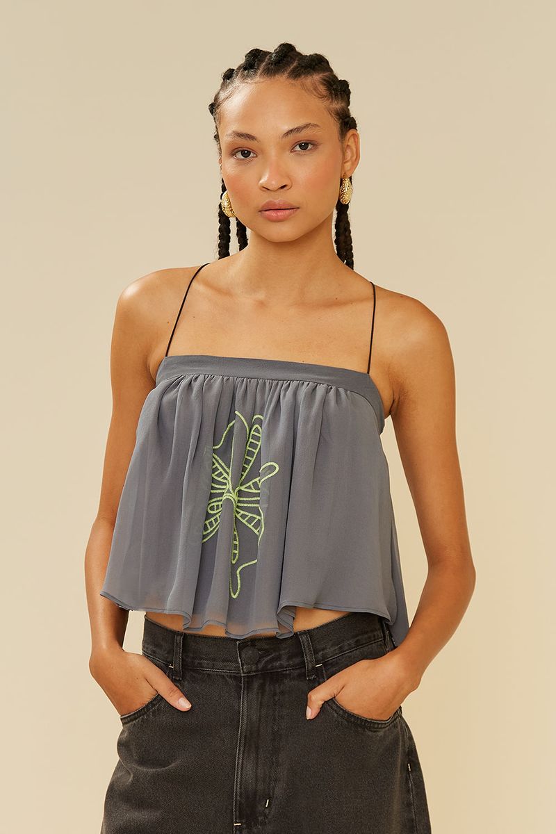 02042223_8255_1-BLUSA-EVASE-BORDADO-TREVO