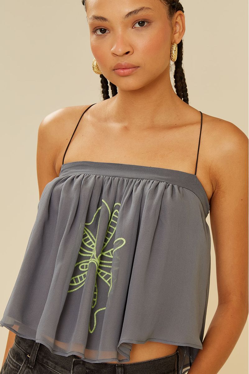 02042223_8255_2-BLUSA-EVASE-BORDADO-TREVO